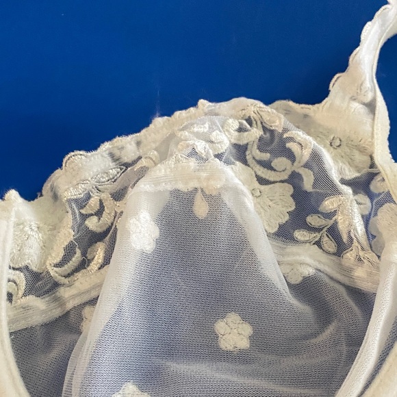 Felina White Lace Bra - Picture 11 of 16